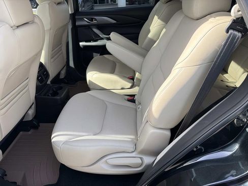 Used 2023 MAZDA CX-9 Touring image 16