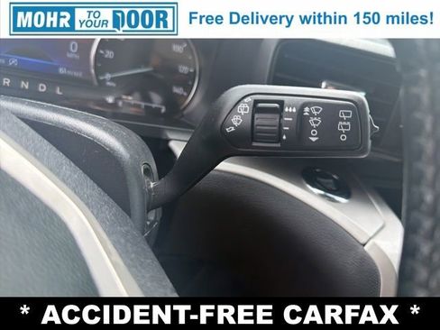 Used 2022 Ford Explorer XLT RWD image 17