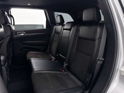 Used 2019 Jeep Grand Cherokee Altitude RWD image 29