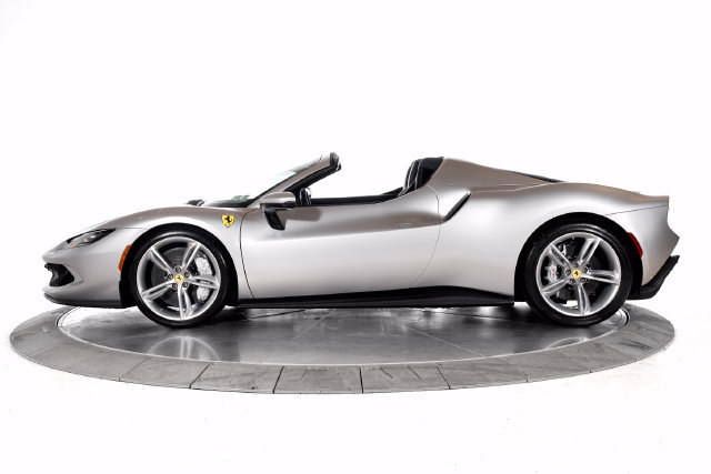 Used 2026 Ferrari 296 GTS RWD image 3