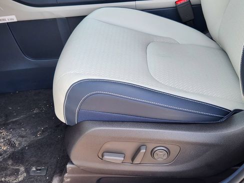 New 2026 Kia Carnival SX Prestige FWD image 8