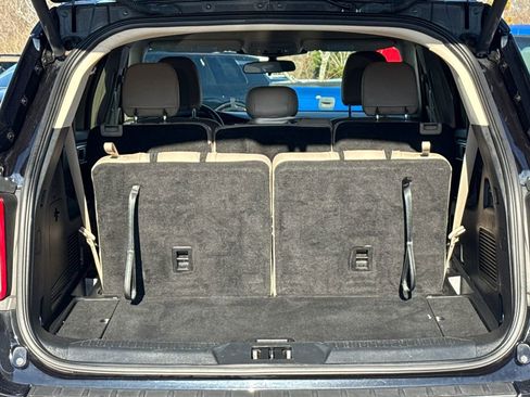 Used 2023 Ford Explorer XLT w/ Equipment Group 202A image 18