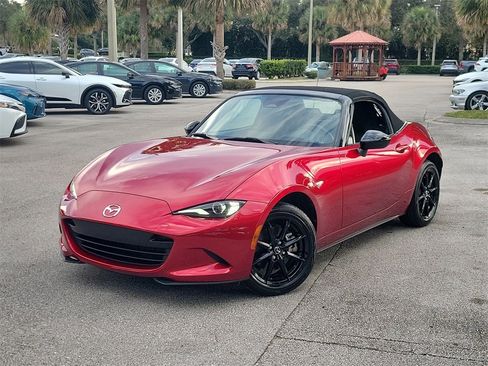 Used 2024 MAZDA MX-5 Miata Sport image 1