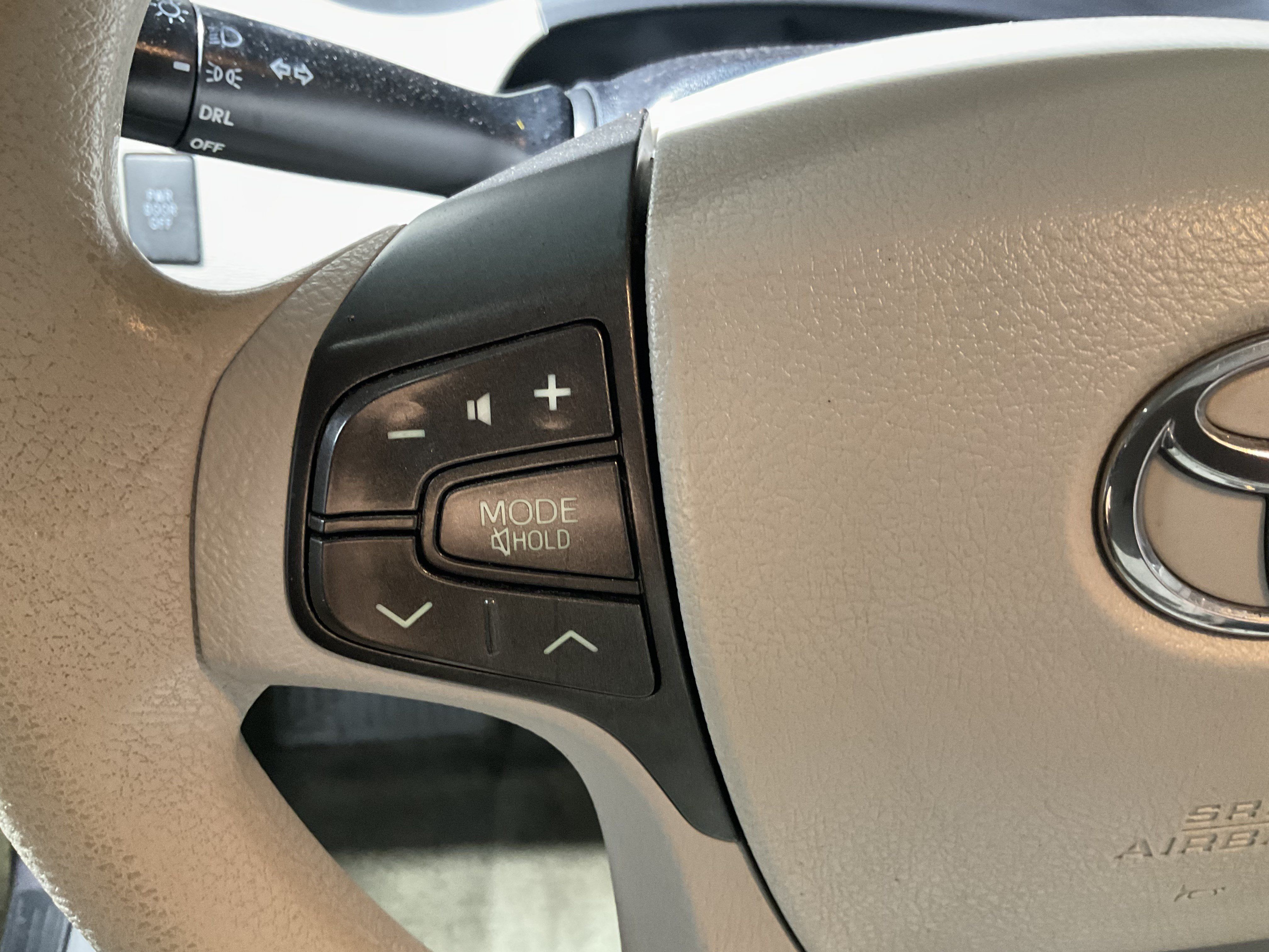 Used 2012 Toyota Sienna LE w/ Towing Pkg FWD image 30