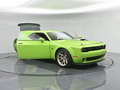 Used 2023 Dodge Challenger R/T Scat Pack RWD image 28
