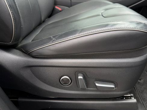 Used 2024 Hyundai Palisade Calligraphy image 23