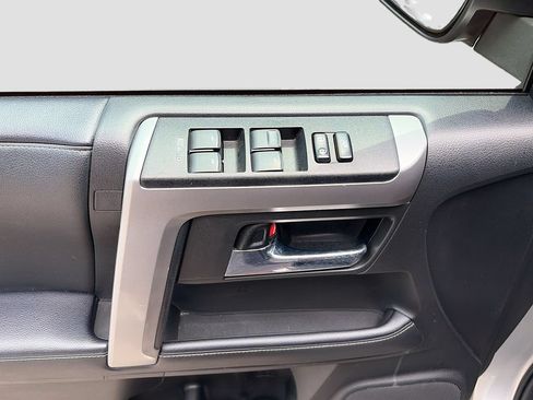 Used 2022 Toyota 4Runner SR5 RWD image 18