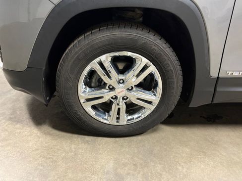 Used 2019 GMC Terrain SLE w/ Driver Convenience Package image 24