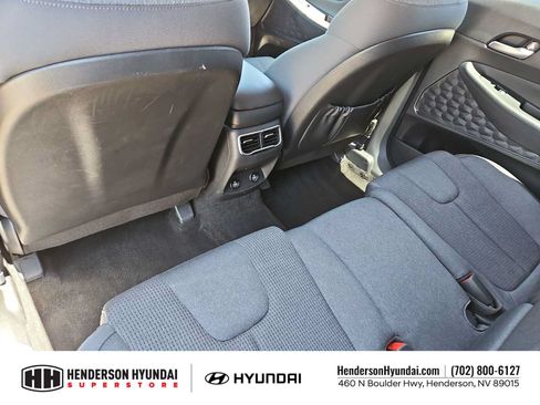 Certified 2023 Hyundai Santa Fe SEL FWD image 18