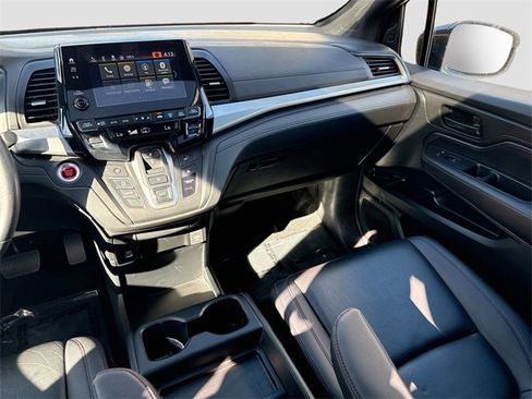 Used 2023 Honda Odyssey Sport image 22