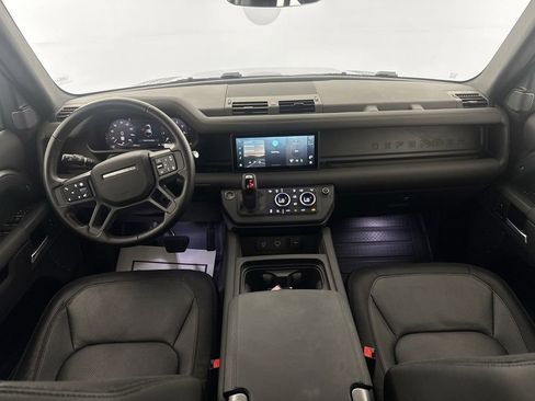 Used 2024 Land Rover Defender 110 X-Dynamic SE image 21