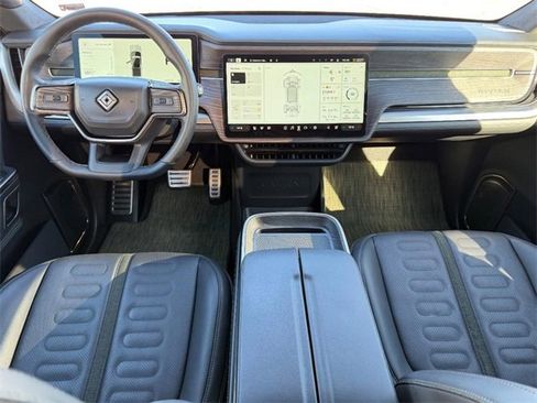 Used 2023 Rivian R1T Adventure image 10
