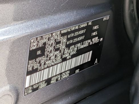 Used 2023 Toyota RAV4 LE AWD/4WD image 32