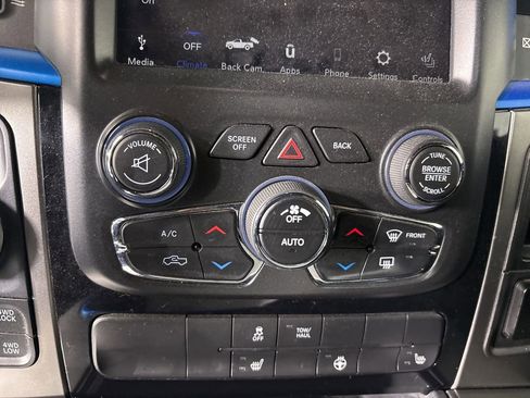 Used 2018 RAM 1500 Sport w/ Hydro Blue Sport Package image 18
