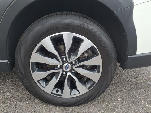 Certified 2023 Subaru Outback Limited AWD/4WD image 17