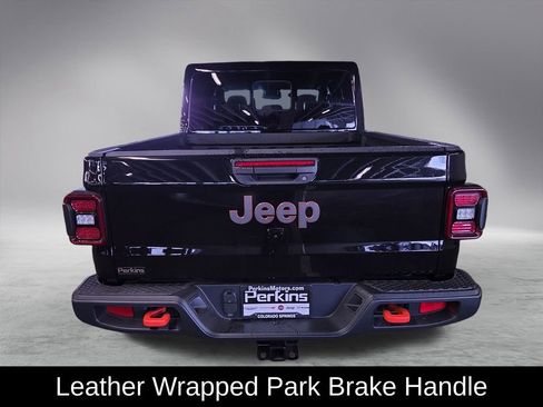 New 2026 Jeep Gladiator Mojave image 7