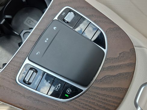 Certified 2023 Mercedes-Benz E 350 Sedan image 32