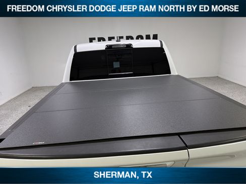 Used 2022 RAM 1500 Limited AWD/4WD image 6