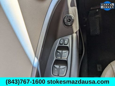 Used 2014 Hyundai Santa Fe Limited AWD/4WD image 27