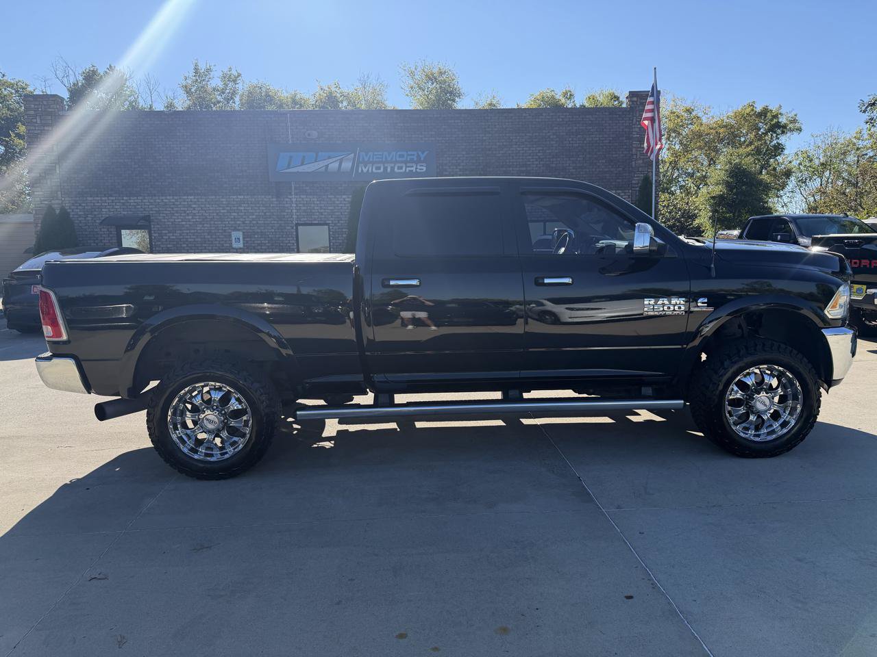 Used 2014 RAM 2500 Laramie w/ Protection Group AWD/4WD image 8