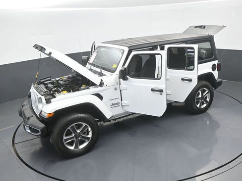 Used 2022 Jeep Wrangler Unlimited Sahara image 66