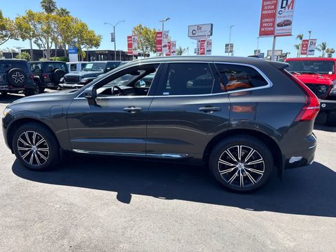 Used 2021 Volvo XC60 T8 Inscription AWD/4WD image 26