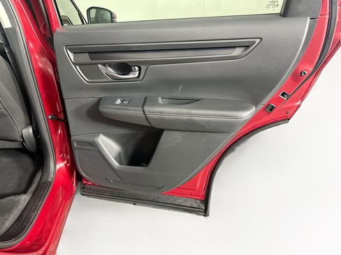Used 2024 Honda CR-V EX image 29