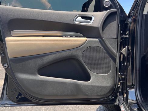 Used 2019 Dodge Durango SXT AWD/4WD image 12