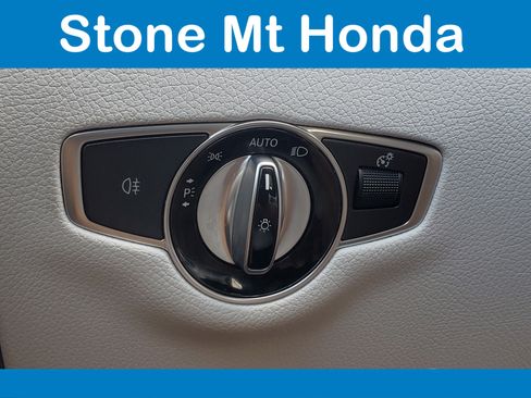 Used 2021 Mercedes-Benz E 350 Sedan image 31