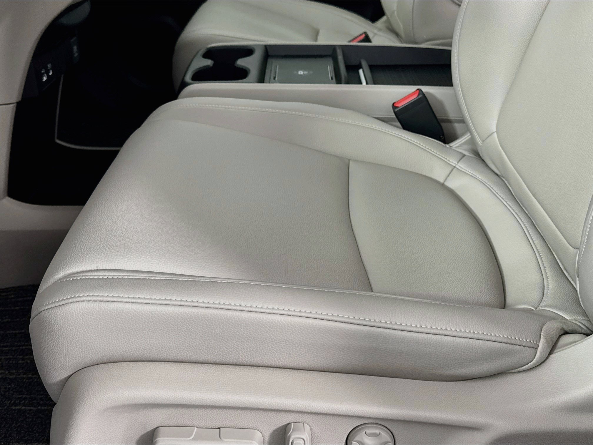 New 2027 Honda Odyssey EX-L image 18
