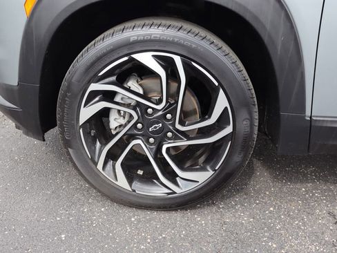 Used 2024 Chevrolet TrailBlazer RS AWD/4WD image 32