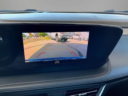 Certified 2024 Buick Encore GX Sport Touring AWD/4WD image 13