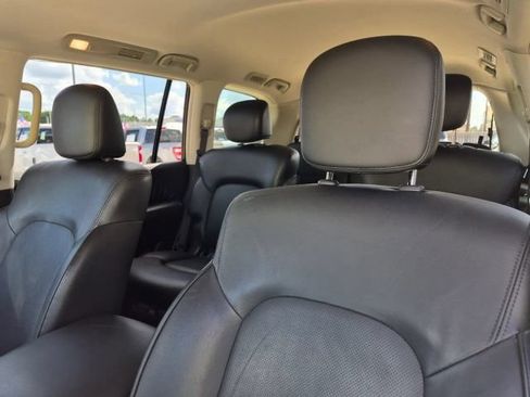 Used 2021 Nissan Armada SL w/ Captain's Chairs Package RWD image 9