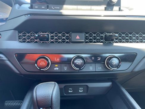Certified 2023 Honda Accord LX image 18
