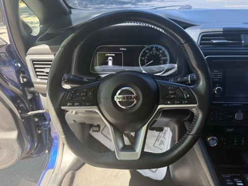 Used 2019 Nissan Leaf SV w/ SV All Weather Package FWD image 15
