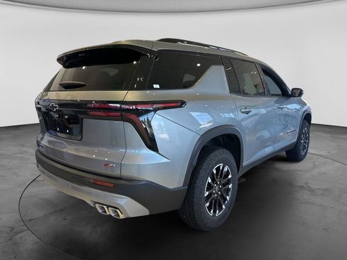 New 2026 Chevrolet Traverse Z71 w/ Driver Confidence Package AWD/4WD image 8
