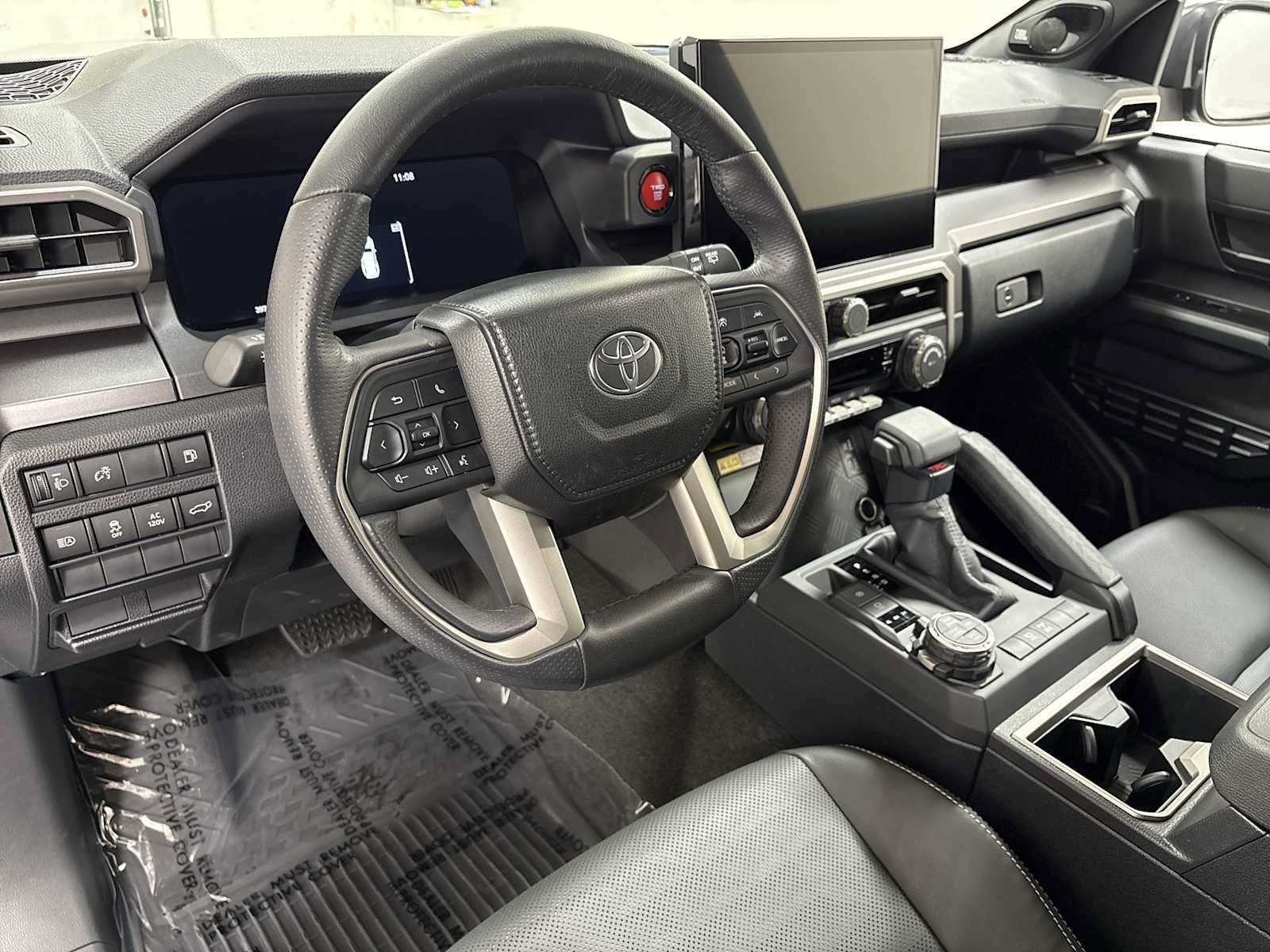 Certified 2026 Toyota 4Runner TRD Off-Road Premium AWD/4WD image 12