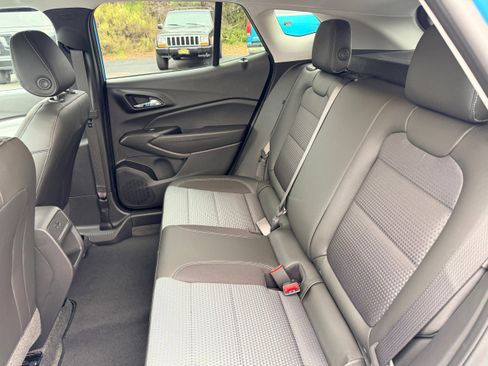 New 2026 Chevrolet Trax LT w/ LT Convenience Package image 9