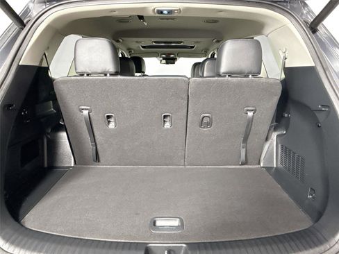 Used 2024 Kia Telluride EX w/ EX Captain's Chair Package AWD/4WD image 38