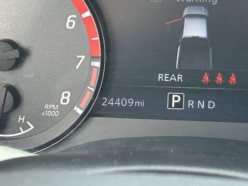 Used 2023 Nissan Frontier PRO-4X w/ Technology Package AWD/4WD image 31