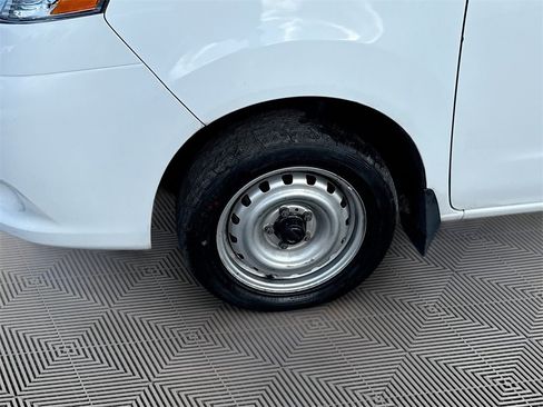 Used 2021 Nissan NV200 S w/ Sliding Door Glass Package image 33