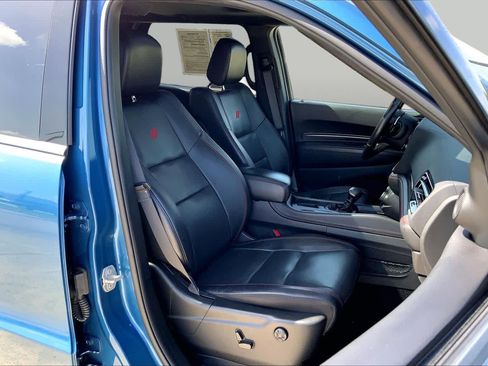 Used 2024 Dodge Durango GT AWD/4WD image 9