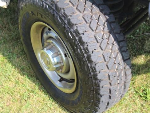 Used 2001 Dodge Ram 2500 Truck ST image 25