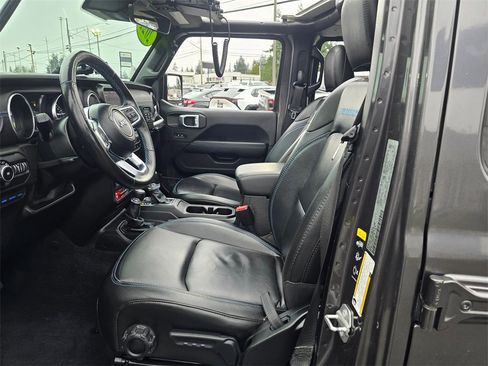 Used 2021 Jeep Wrangler Unlimited Rubicon 4xe w/ Steel Bumper Group image 34