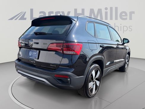 Used 2023 Volkswagen Taos S AWD/4WD image 5