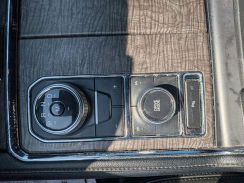 Used 2020 Ford Expedition Max Limited AWD/4WD image 29