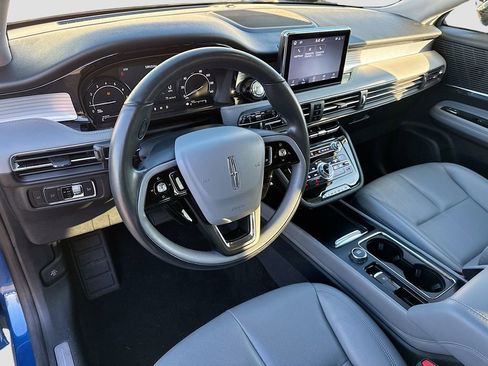 Used 2020 Lincoln Corsair FWD w/ Equipment Group 101A image 10