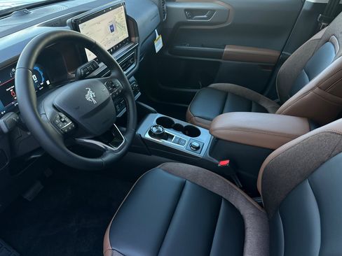 New 2025 Ford Bronco Sport Outer Banks w/ Outer Banks Tech Package+ image 9