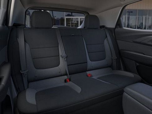 New 2026 Chevrolet TrailBlazer LT w/ Convenience Package FWD image 17