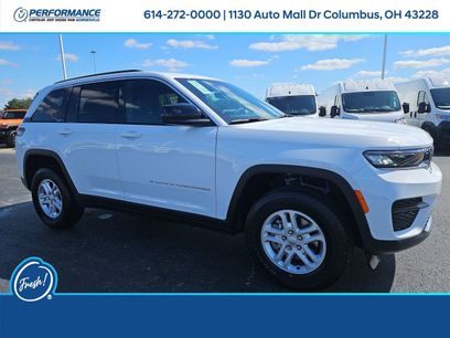 New 2025 Jeep Grand Cherokee Laredo w/ Luxury Tech Group I